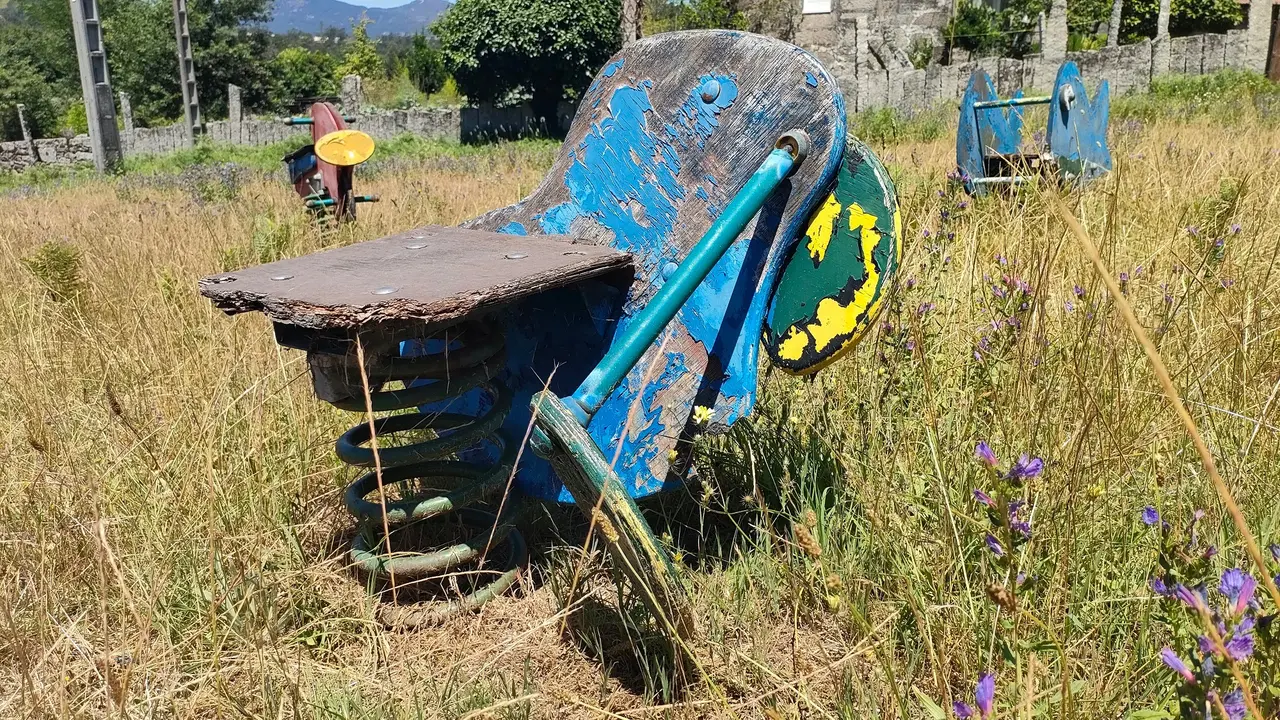 Abandono parques Ponteareas
